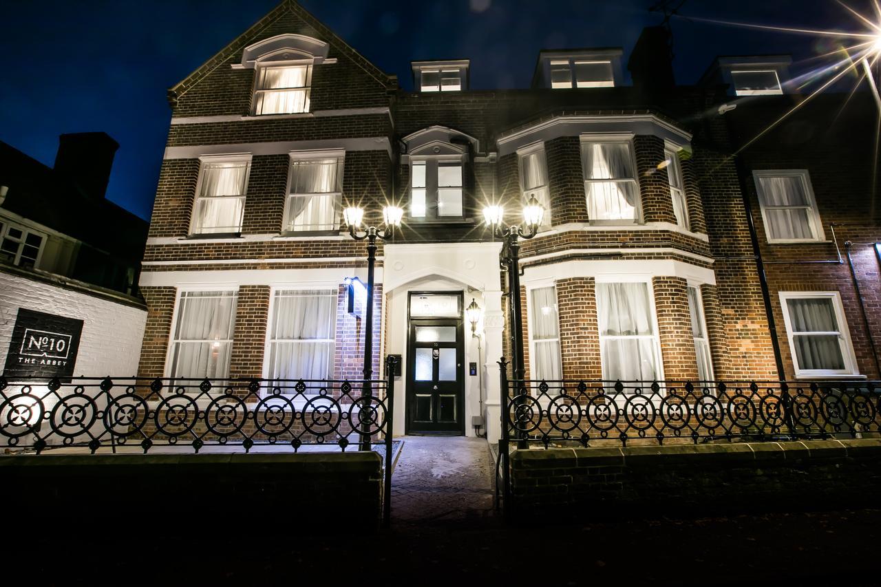 Apartments At Number 10 The Abbey NWI Exterior foto
